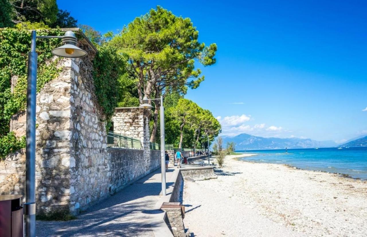 Perseo Apartment - 200M Dal Lago Di Garda Sirmione Exteriér fotografie