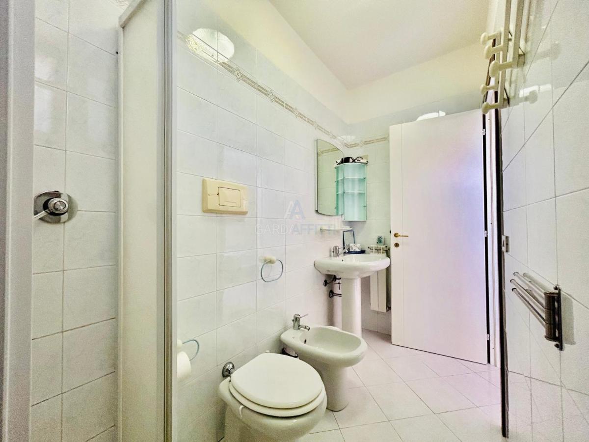 Perseo Apartment - 200M Dal Lago Di Garda Sirmione Exteriér fotografie